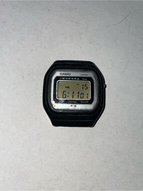 Vintage Casio F-5 Quartz Digital Casio Men’s Watch ( Read Description)